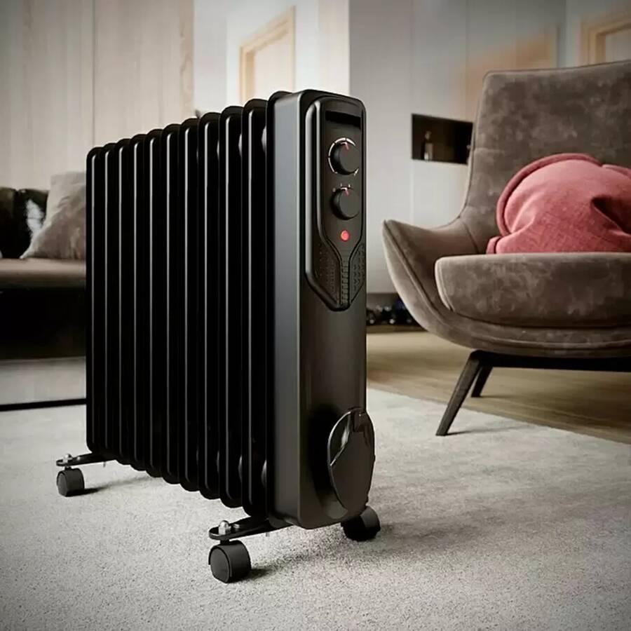 Voltomat 2500W 11 Dilim Yağlı Radyatör Siyah